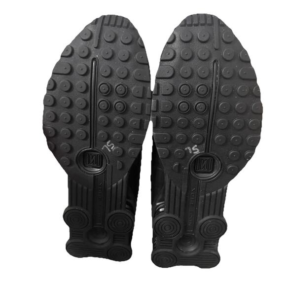 Nike Shox R4 Triple Black HQ1988-001 Sneakers Shoes Mens Size 11 main image 6